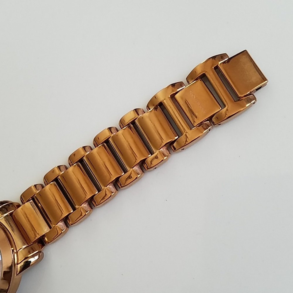 🎀SEE NEW LISTING🎀 Michael Kors Rose Gold Watch - Picture 5 of 8